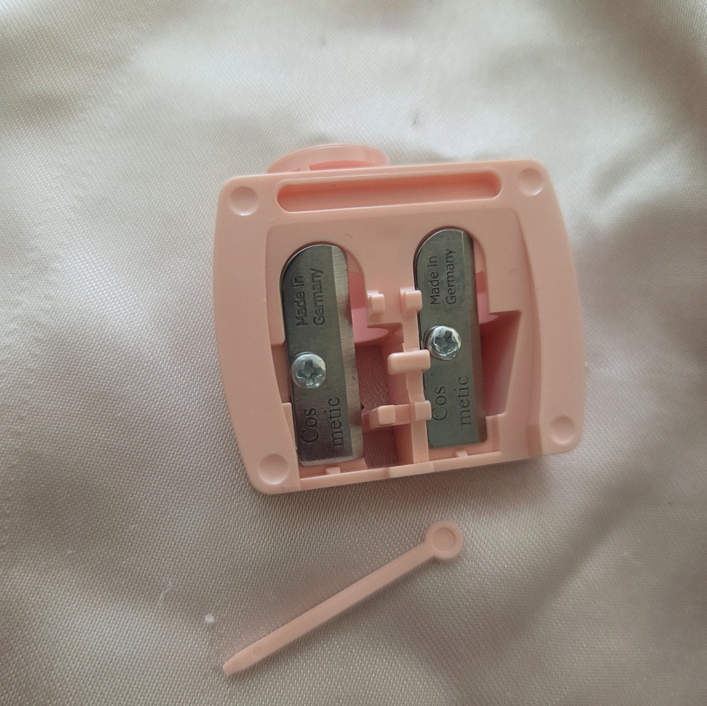 BNIB Benefit Cosmetics All Purpose Sharpener New